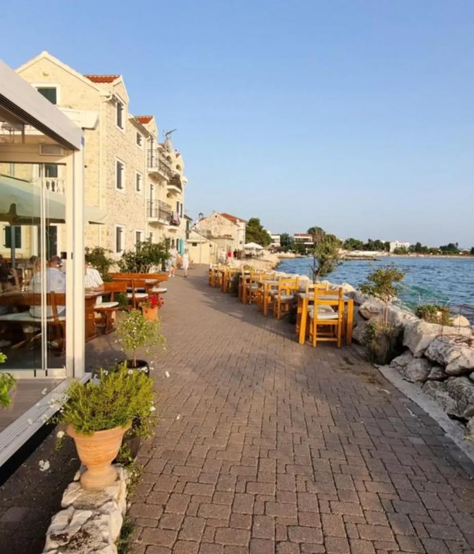 Guest house Apartments Strkalj Bibinje
